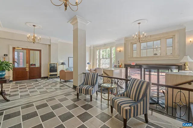 $195,000 | 500 Court Square, Unit 406, Charlottesville, VA 22902