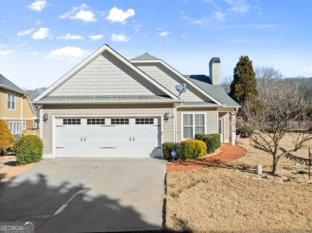 $420,000 | 117 Village Green Way, Clarkesville, GA 30523