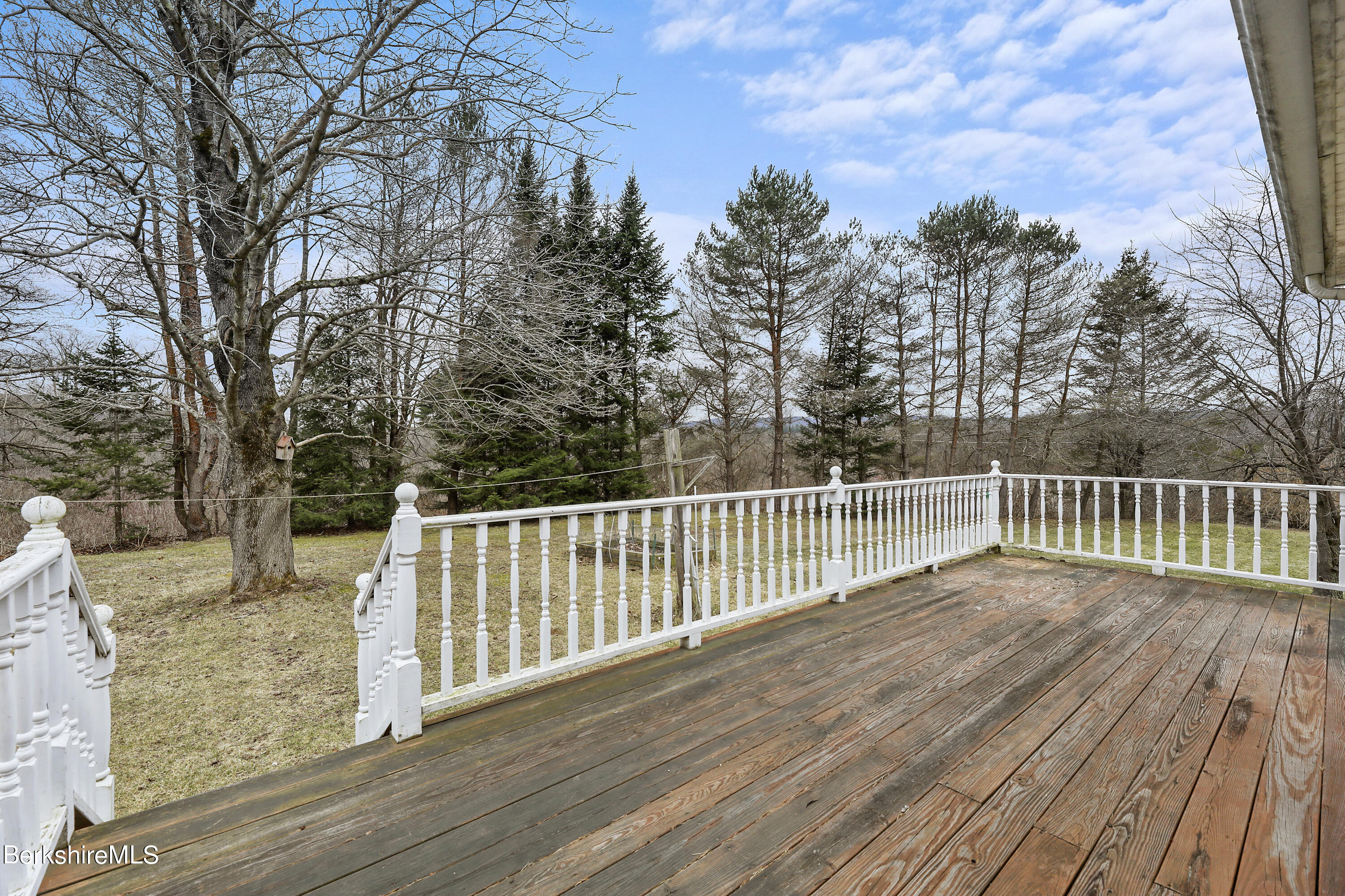 350 New Lenox Road Lenox, MA 01240 - Photo 16 of 23 350 New Lenox 17-Back-Porch