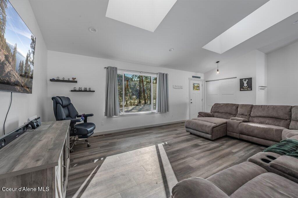 1605 Poirier Road Blanchard, ID 83804 - Photo 12 of 33 Great Room2