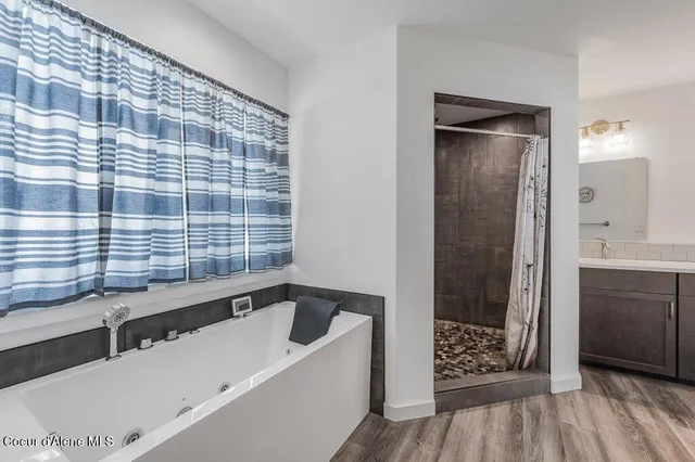 $735,000 | 1605 Poirier Road, Blanchard, ID 83804