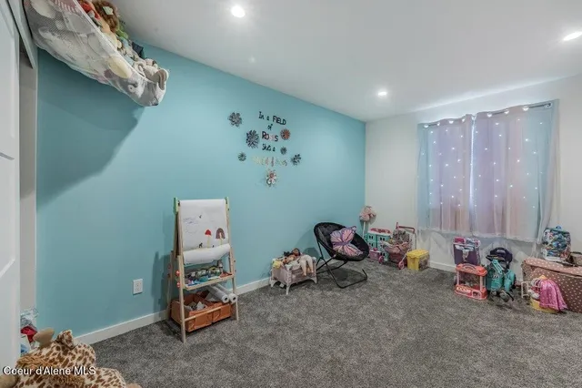 $735,000 | 1605 Poirier Road, Blanchard, ID 83804