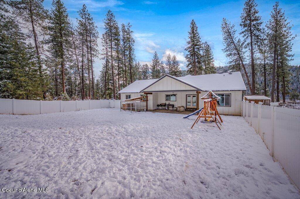 1605 Poirier Road Blanchard, ID 83804 - Photo 4 of 33 Backyard