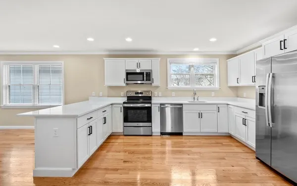 $3,200 | 23 Richfield Street, Unit 2, Boston, MA 02121