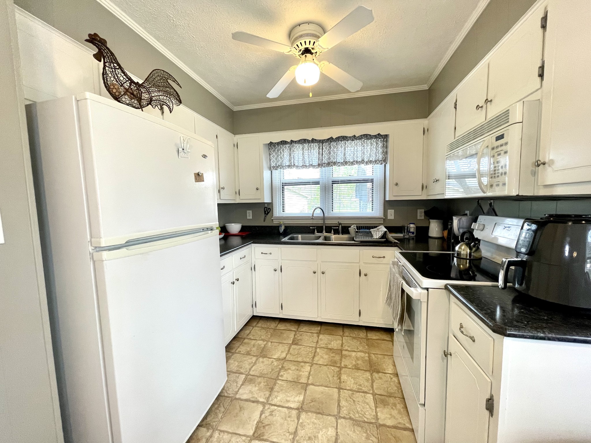 5665 Princeton Road Hopkinsville, KY 42240 - Photo 8 of 28 Gallery Image 8