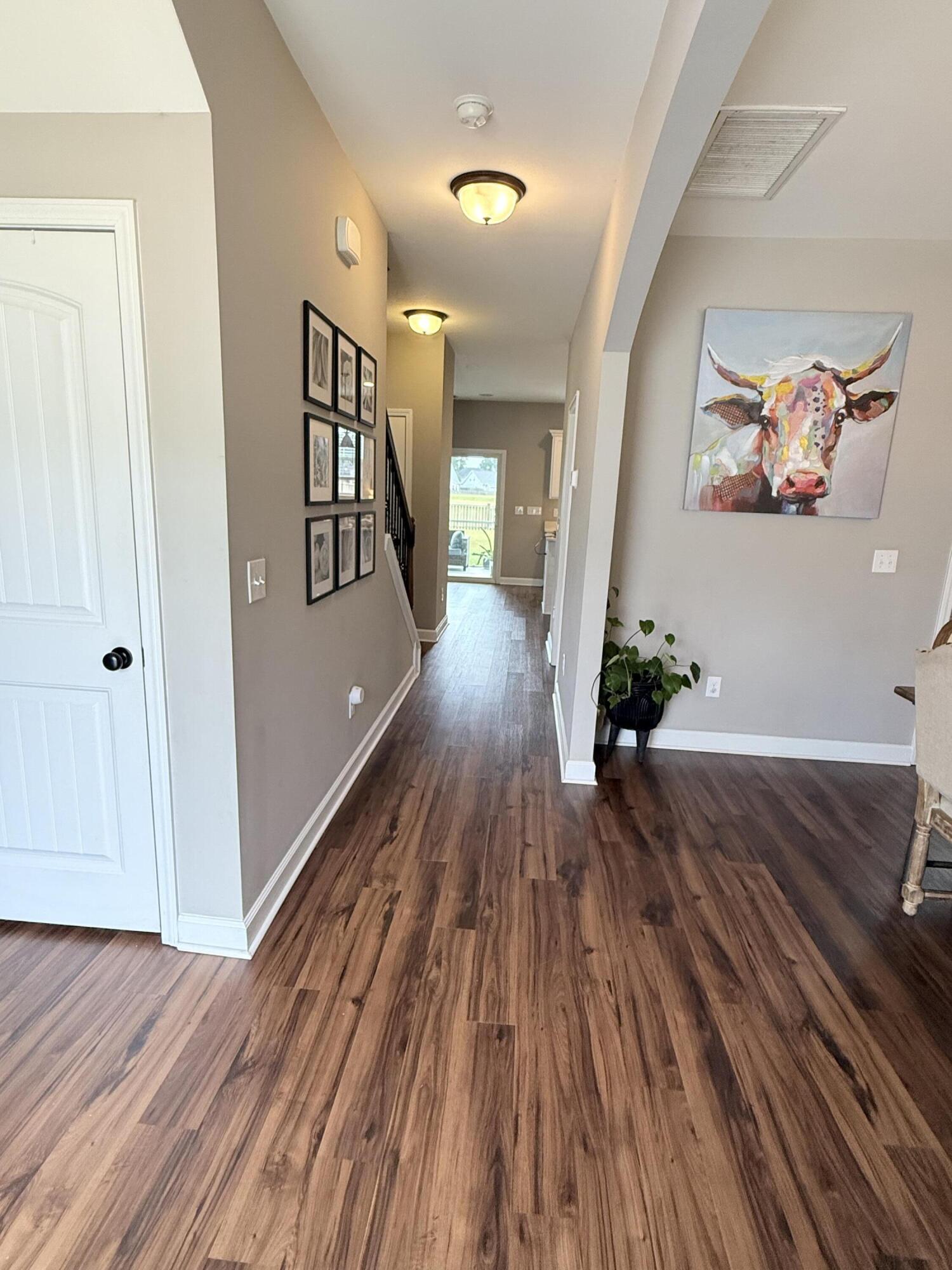 262 Saxony Loop Summerville, SC 29486 - Photo 2 of 40 Foyer