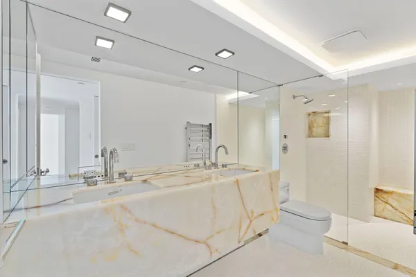 $6,950,000 | 529 South Flagler Drive, Unit TH3E, West Palm Beach, FL 33401
