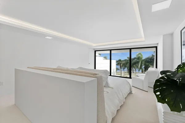 $6,950,000 | 529 South Flagler Drive, Unit TH3E, West Palm Beach, FL 33401