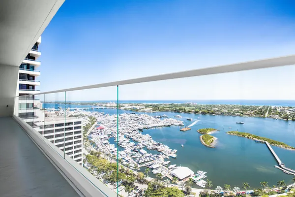 $6,950,000 | 529 South Flagler Drive, Unit TH3E, West Palm Beach, FL 33401
