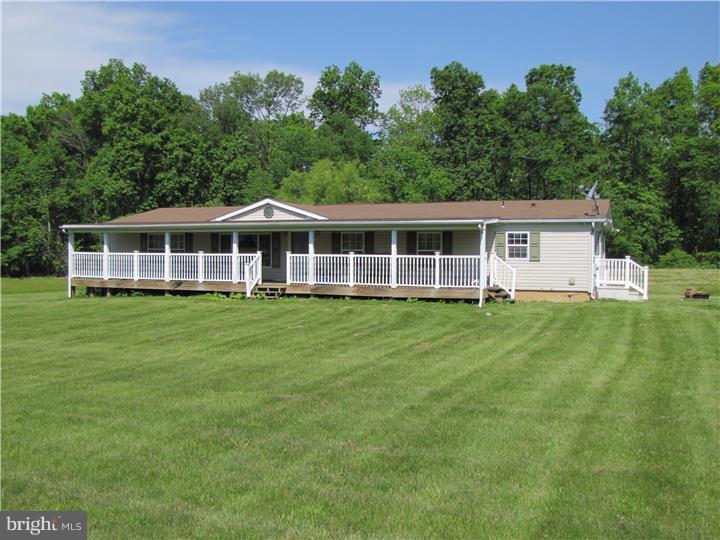 340 West Thatcher Road Quakertown, PA 18951 - Photo 2 of 19 Gallery Image 2
