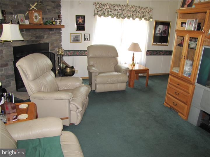 340 West Thatcher Road Quakertown, PA 18951 - Photo 16 of 19 Gallery Image 16