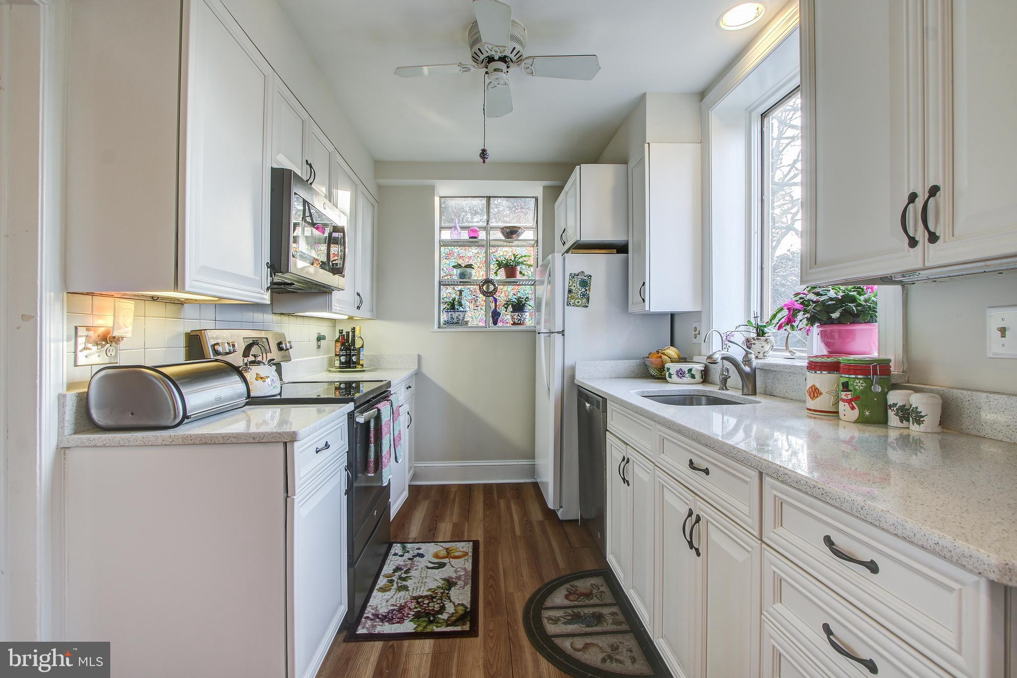 9418 Thornhill Road Silver Spring, MD 20901 - Photo 13 of 33