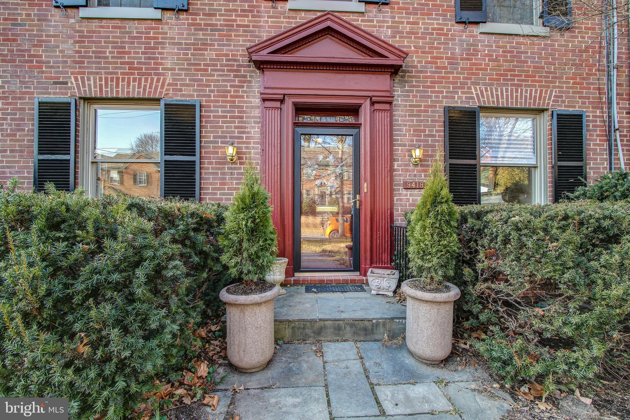 9418 Thornhill Road Silver Spring, MD 20901 - Photo 3 of 33
