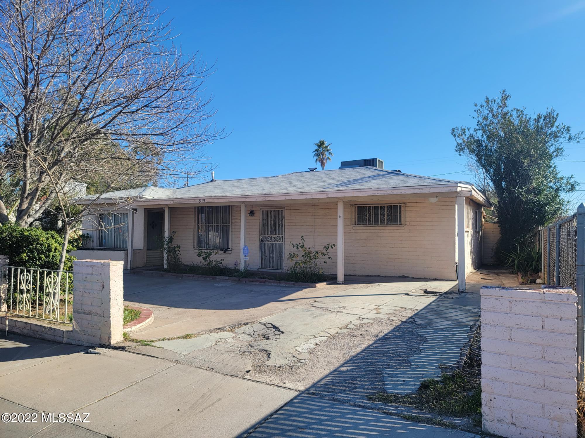 819 West Valencia Road Tucson, AZ 85706 - Photo 2 of 39 Gallery Image 2