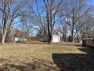 555 Newell Road Danville, IL 61832 - Photo 2 of 3 Gallery Image 2