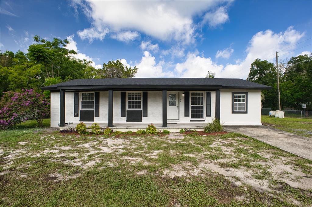 102 Amigos Road DeBary, FL 32713 - Photo 1 of 45