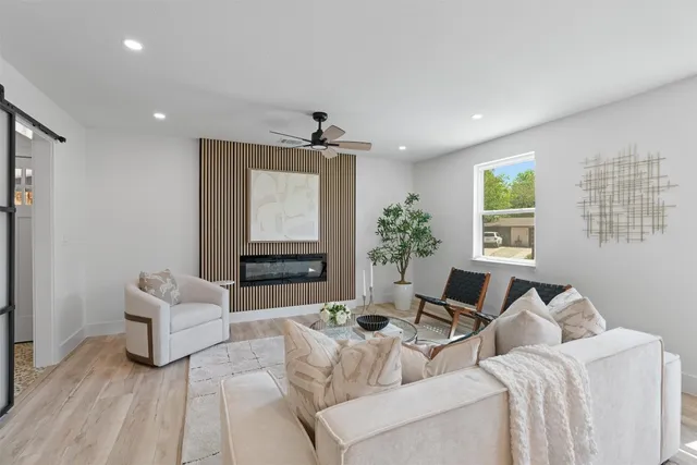 $3,100 | 5604 Overbrook Drive, Austin, TX 78723