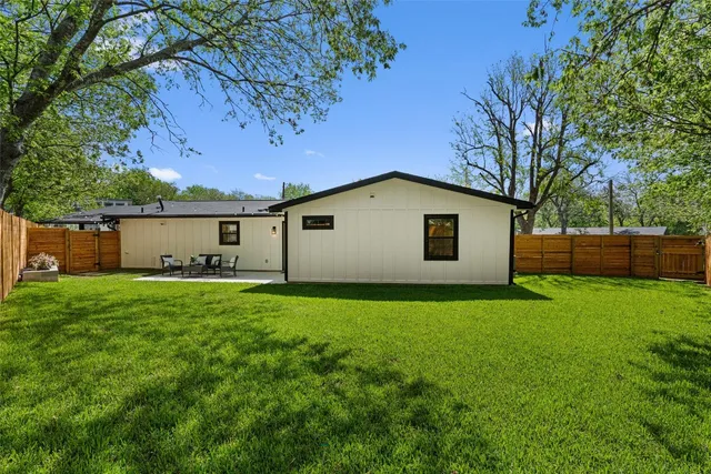 $3,100 | 5604 Overbrook Drive, Austin, TX 78723