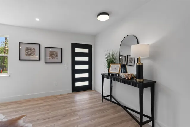 $3,100 | 5604 Overbrook Drive, Austin, TX 78723