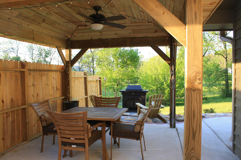 2016 Chattanooga Valley Road Flintstone, GA 30725 - Photo 4 of 6 02