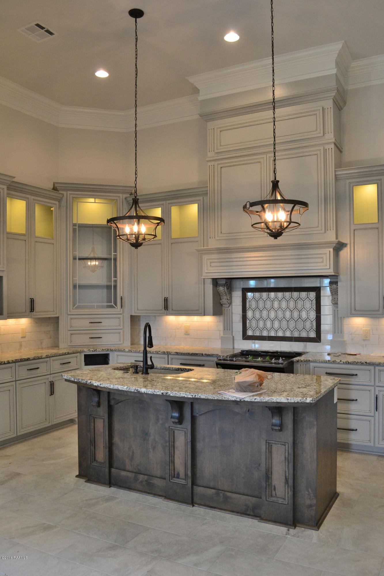 209 Rue De La Rochelle Broussard, LA 70518 - Photo 7 of 25 Gallery Image 7