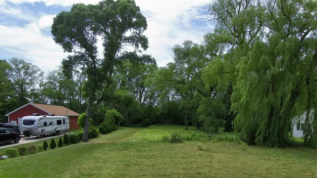 $120,000 | 10534 Sheridan Road, Pleasant Prairie, WI 53158