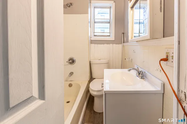$299,000 | 17 Hawthorne Terrace, Torrington, CT 06790