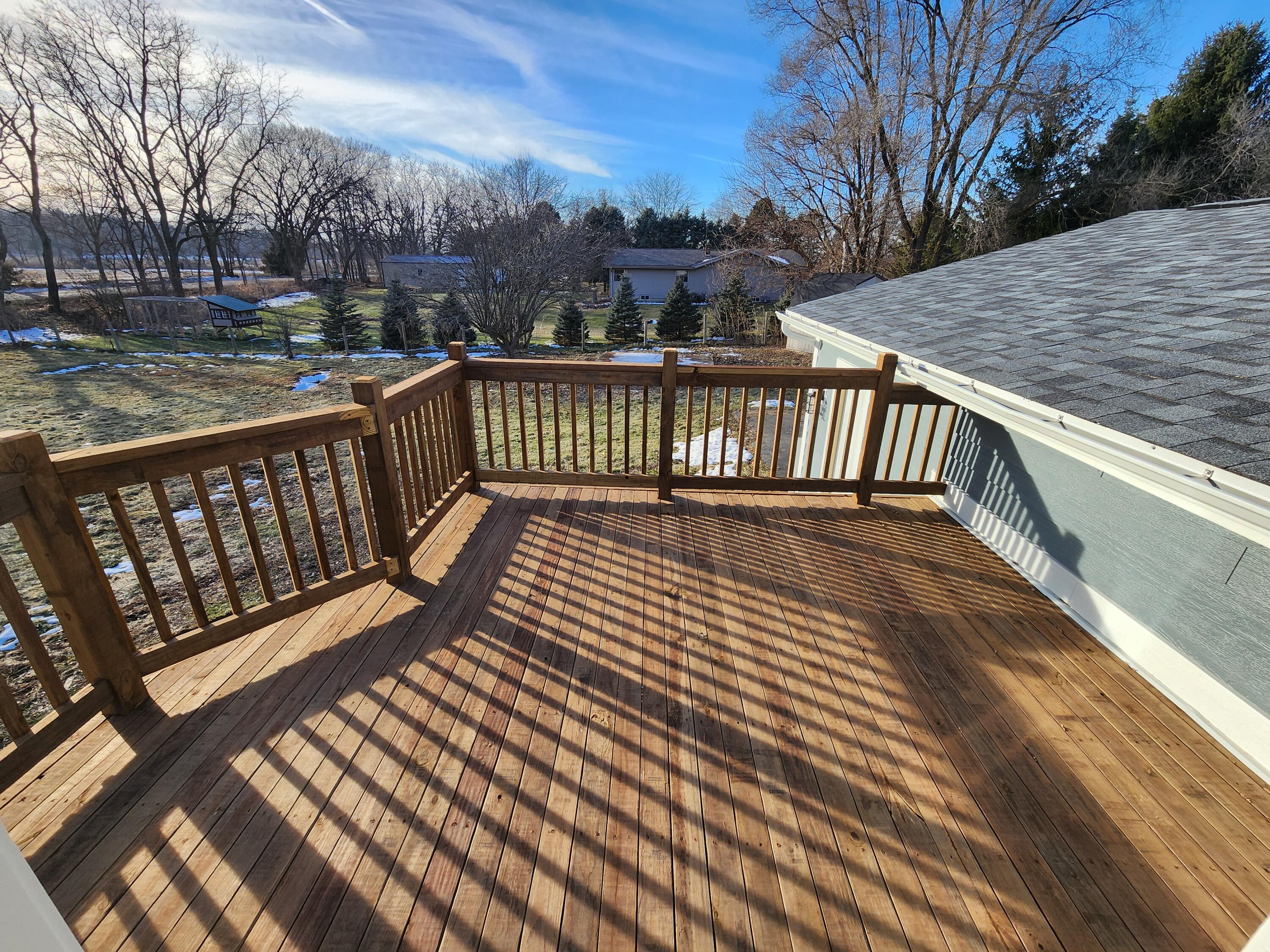 N9523 Sunset Drive Troy, WI 53120 - Photo 12 of 38 Deck2