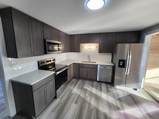 $459,900 | N9523 Sunset Drive, Troy, WI 53120