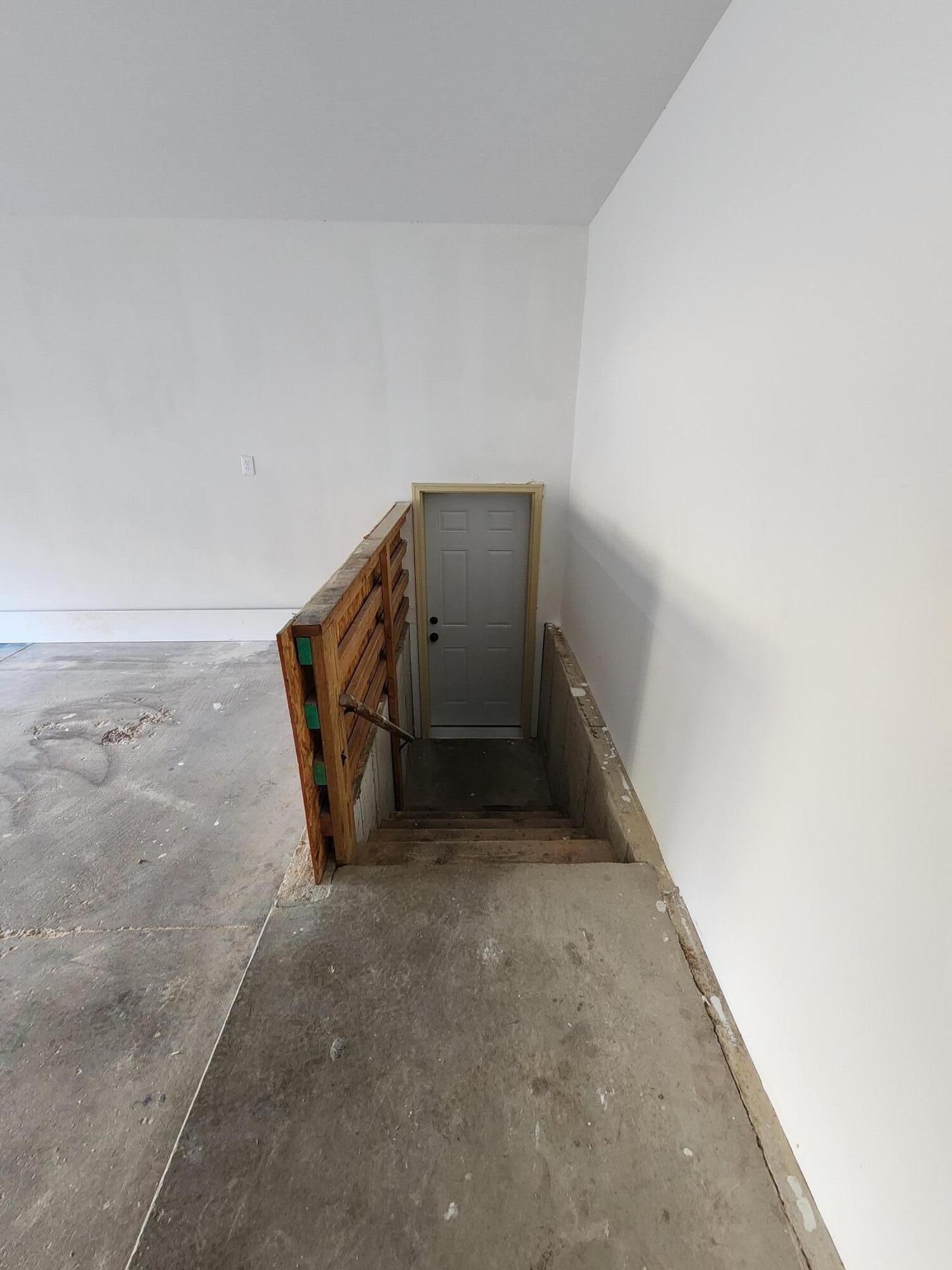 N9523 Sunset Drive Troy, WI 53120 - Photo 38 of 38 Lower Level Entrance from Garage