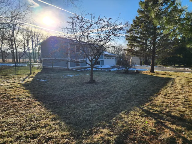 $459,900 | N9523 Sunset Drive, Troy, WI 53120