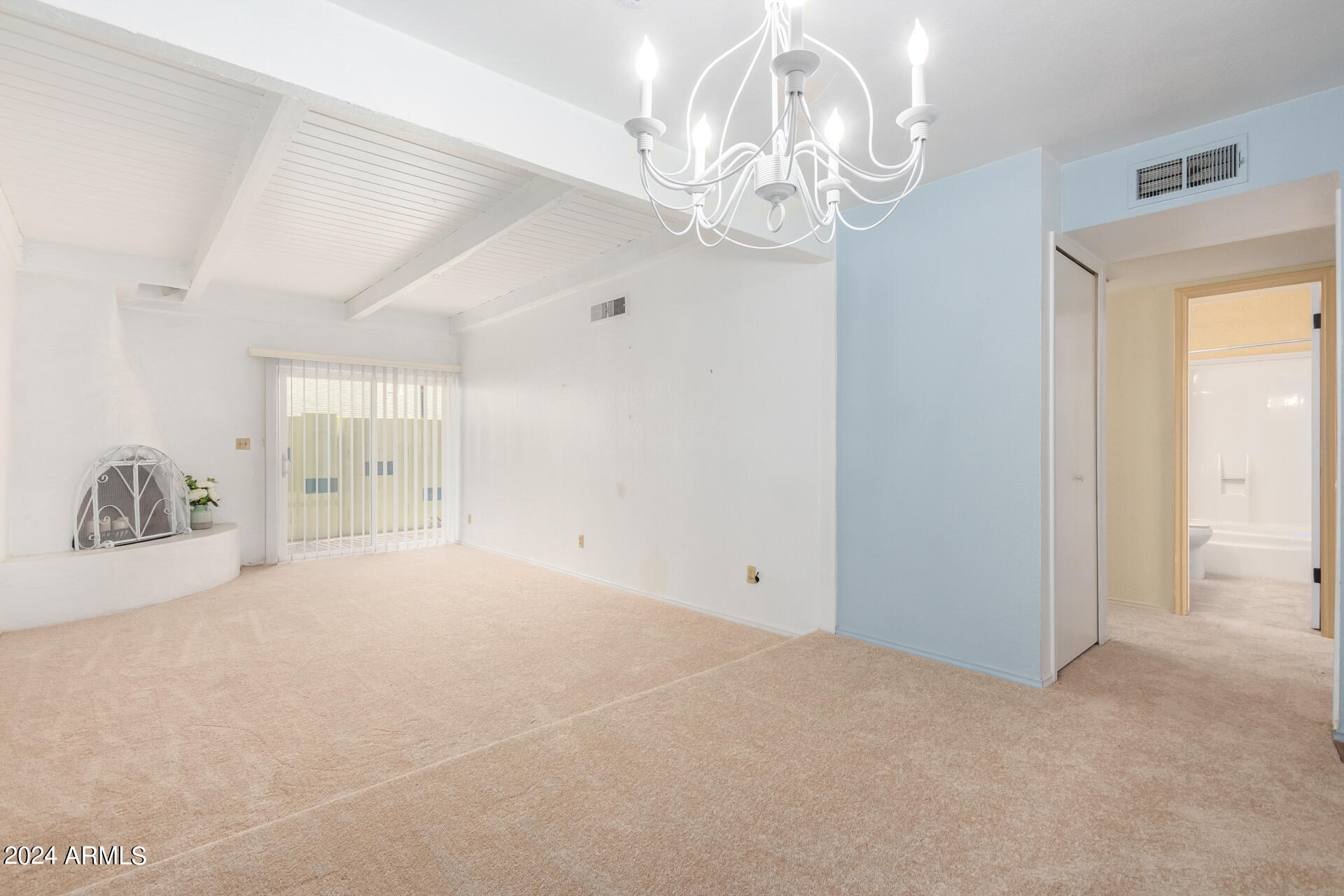 1143 East Rovey Avenue Phoenix, AZ 85014 - Photo 11 of 24 9 - Rovey