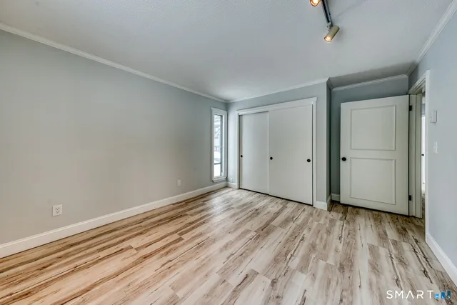 $359,900 | 170 Heritage Village, Unit B, Southbury, CT 06488