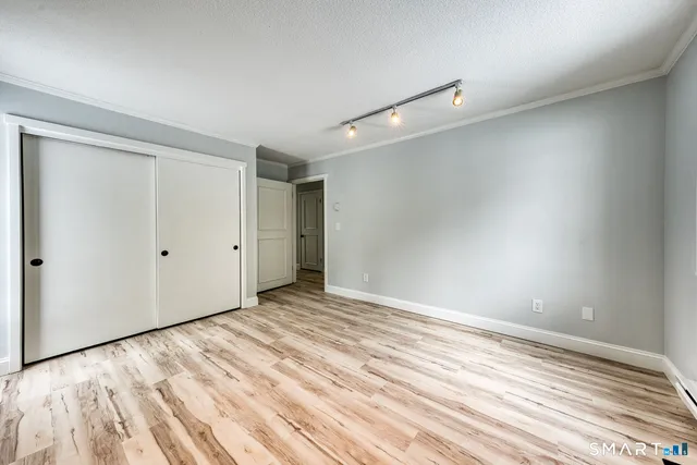 $359,900 | 170 Heritage Village, Unit B, Southbury, CT 06488