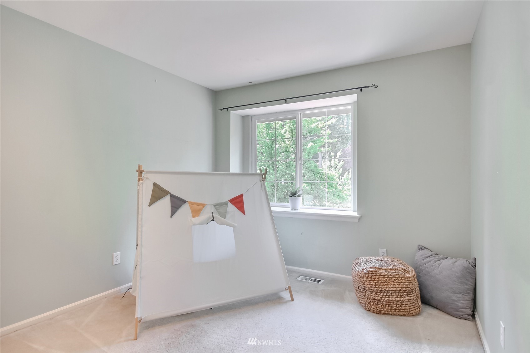 3007 204th Street Southeast Bothell, WA 98012 - Photo 27 of 37 a room with a bed and a window