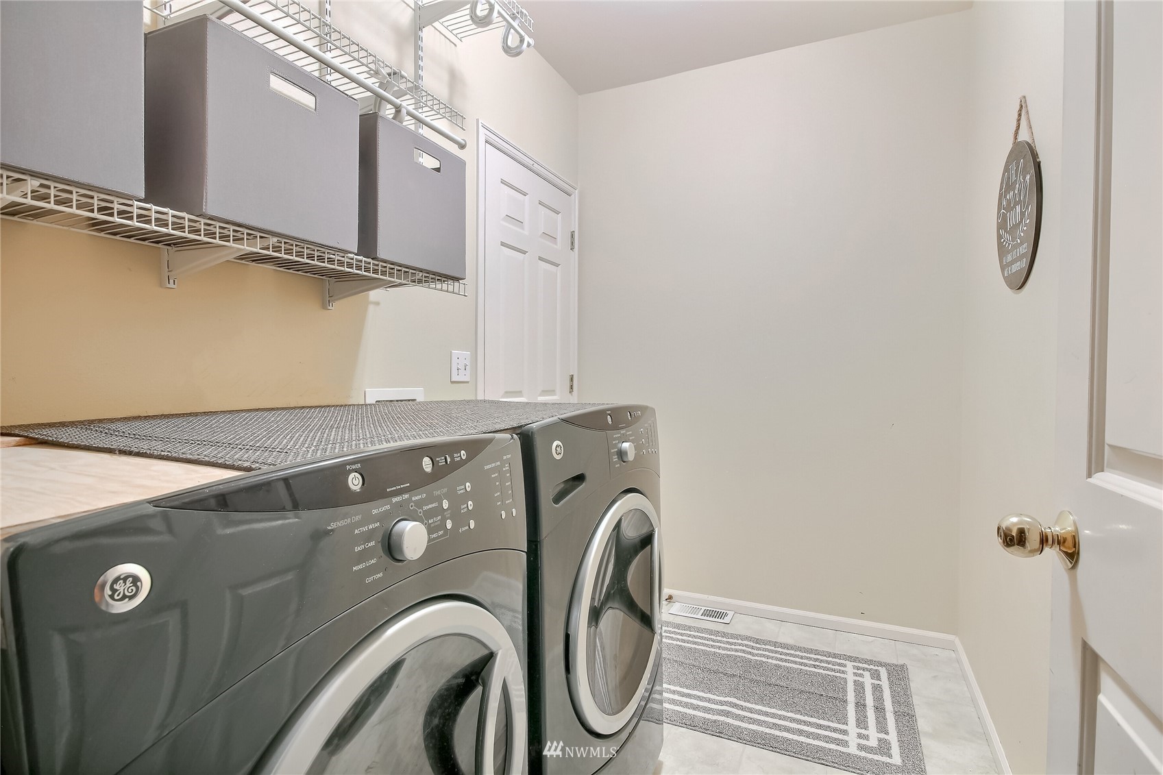 3007 204th Street Southeast Bothell, WA 98012 - Photo 32 of 37 a utility room with dryer and washer