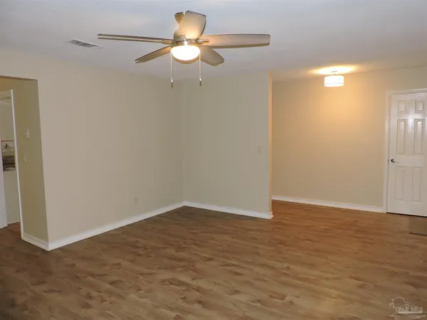 $1,850 | 5485 Willard Norris Road, Milton, FL 32570