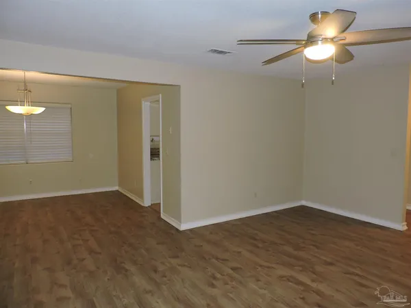 $1,850 | 5485 Willard Norris Road, Milton, FL 32570