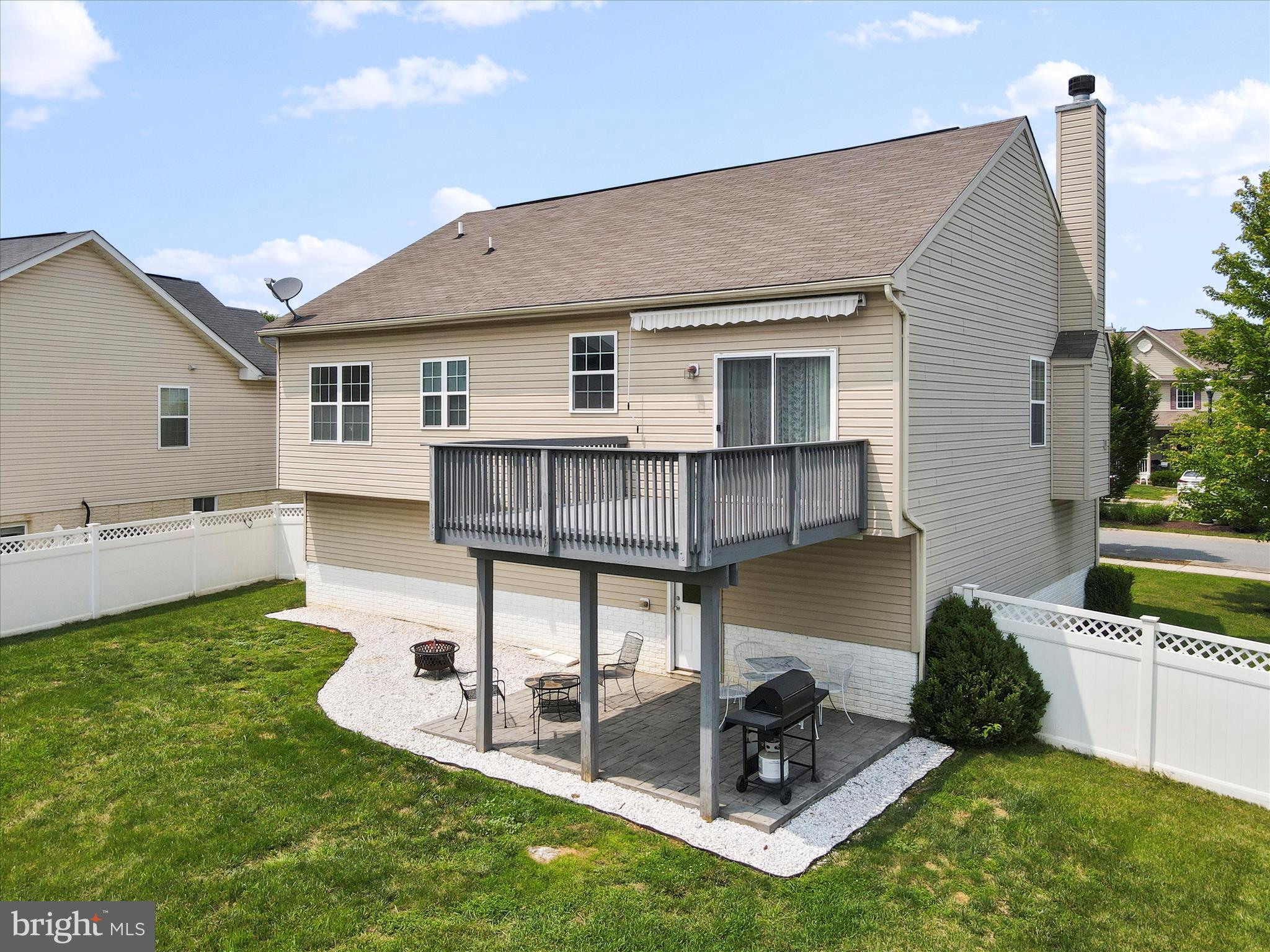 136 Mountain Laurel Boulevard Ranson, WV 25438 - Photo 2 of 45 Gallery Image 2