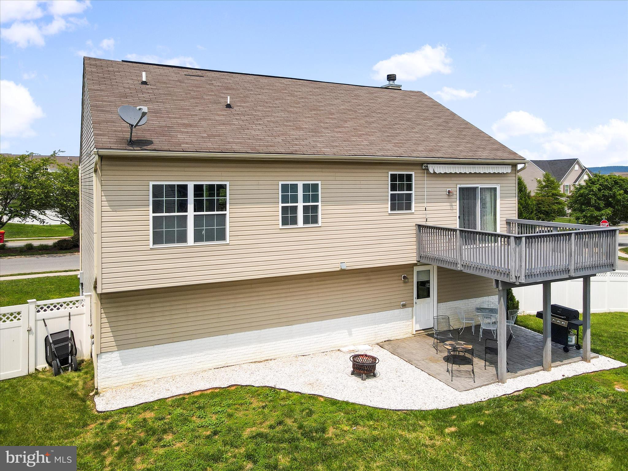 136 Mountain Laurel Boulevard Ranson, WV 25438 - Photo 38 of 45 Gallery Image 38