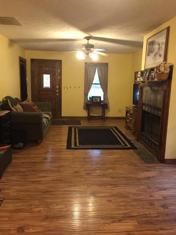 2350 South Old Clifty Road Bloomfield, IN 47424 - Photo 5 of 41 Gallery Image 5