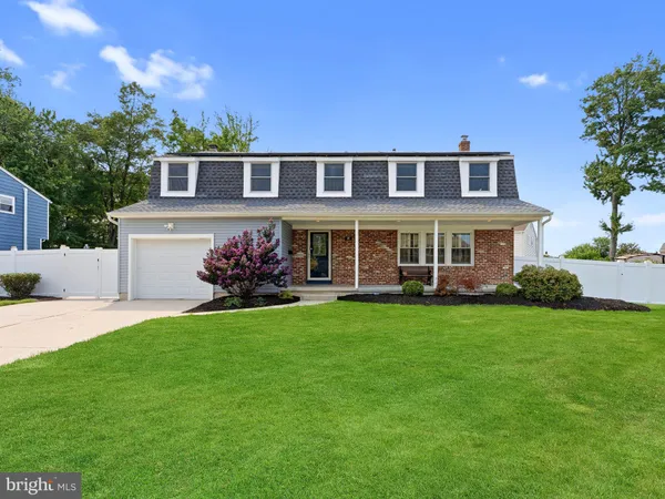 $659,900 | 18 Kirkdale Drive, Marlton, NJ 08053