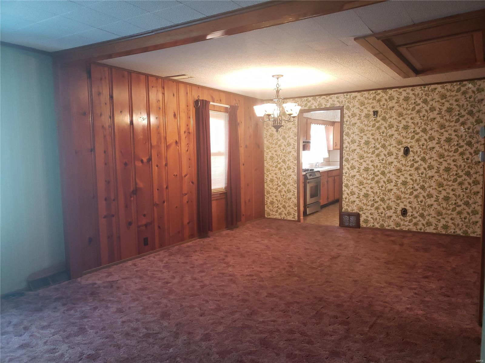 3514 Omega Street Alton, IL 62002 - Photo 10 of 25 Gallery Image 10