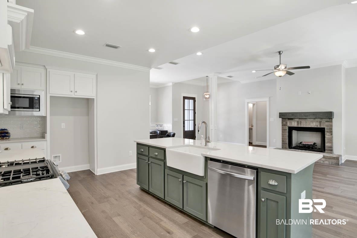 113 Bennington Avenue Fairhope, AL 36532 - Photo 3 of 27