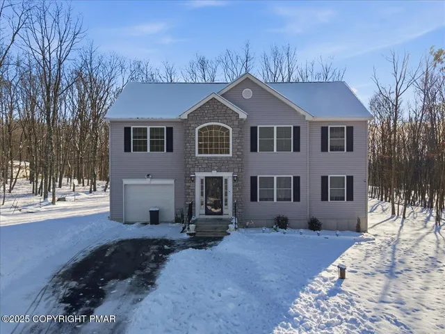 $449,000 | 232 Shenandoah Trail, Effort, PA 18330