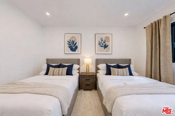 $2,499,999 | 3873 Royal Woods Drive, Sherman Oaks, CA 91403