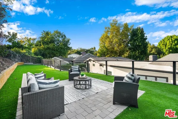 $2,499,999 | 3873 Royal Woods Drive, Sherman Oaks, CA 91403