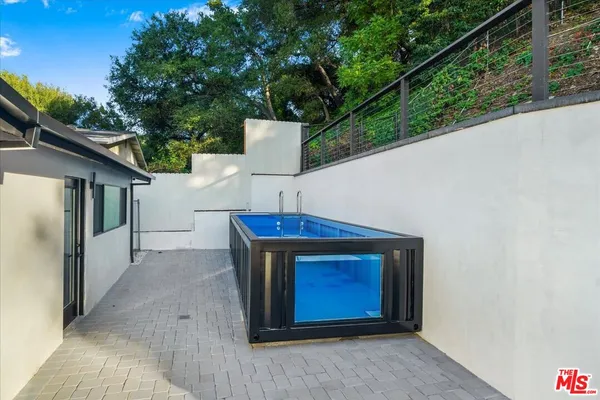 $2,499,999 | 3873 Royal Woods Drive, Sherman Oaks, CA 91403