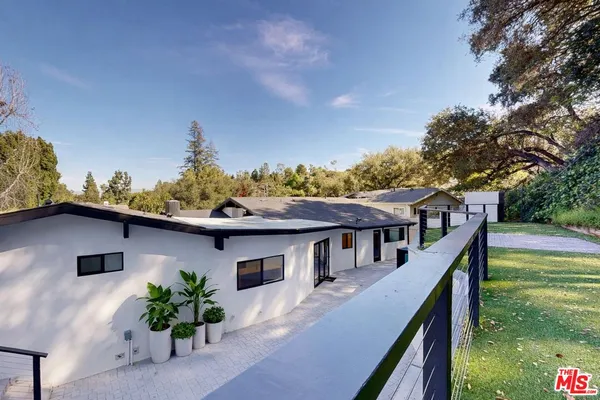 $2,499,999 | 3873 Royal Woods Drive, Sherman Oaks, CA 91403
