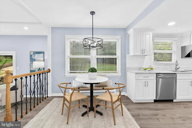 $849,000 | 686 College Parkway, Rockville, MD 20850